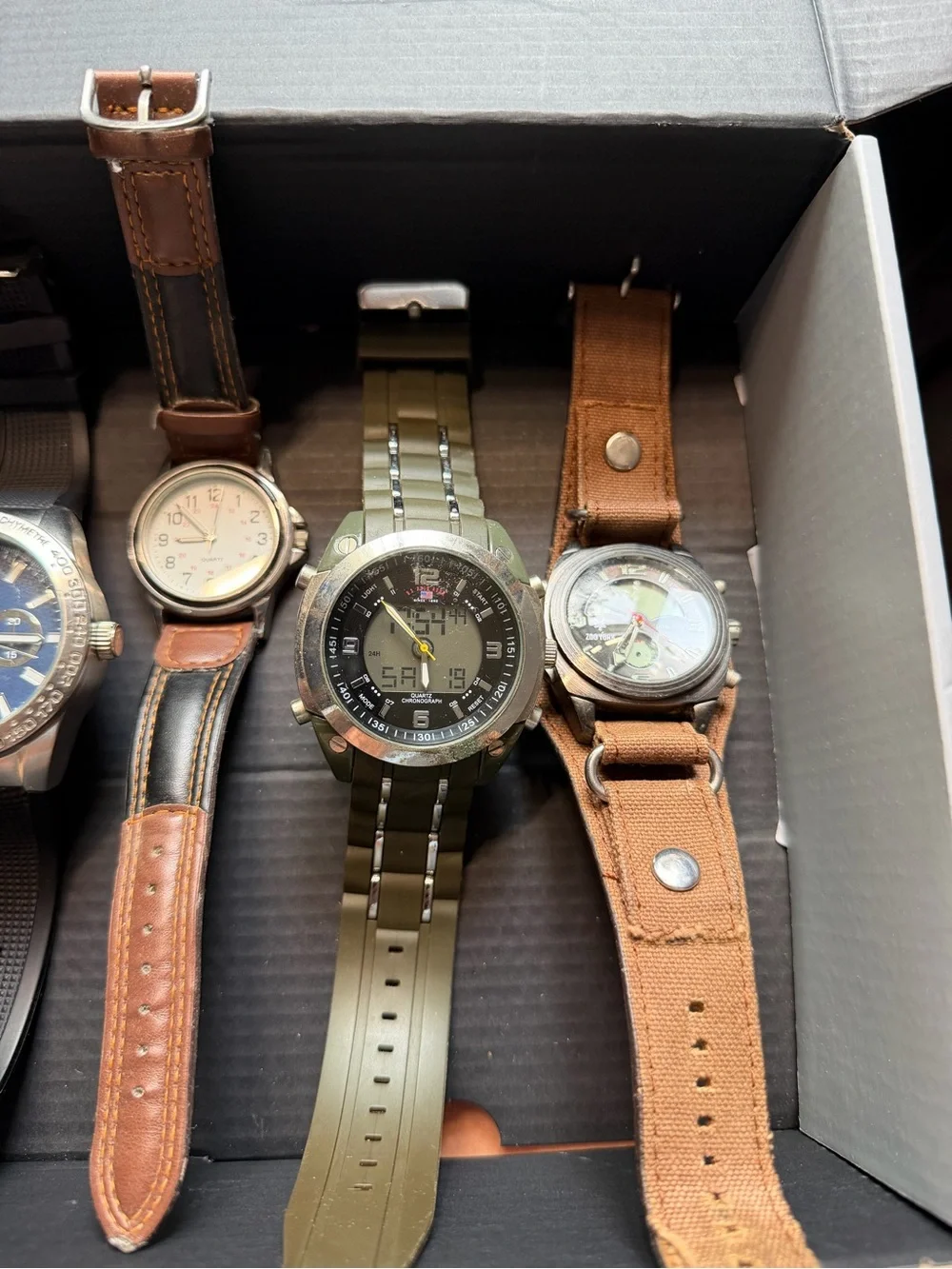 Men’s Watches Lot Of 8 (For Parts Or Repair)